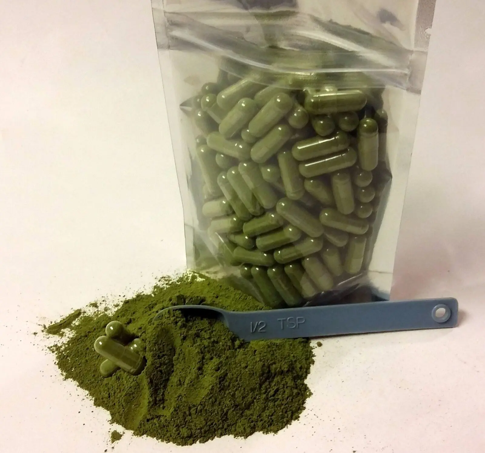 

Moringa Oleifera LEAF EXTRACT Capsules IMMUNE BOOST