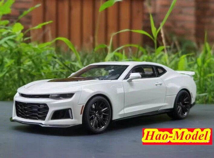 오토아트 1/18 쉐보레 카마로 ZL1 2017 모델 자동차 다이캐스트 금속 장식품 장난감, 소년 생일 선물 취미 디스플레이 컬렉션