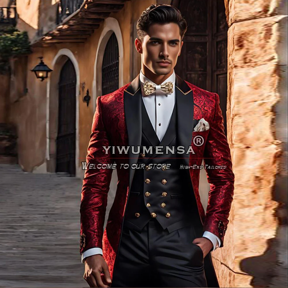 

Burgundy Jacquard Wedding Suits For Men Elegant Black Peaked Lapel Floral Jacket Vest Pants 3 Pieces Forma Party Groomsmen Dress