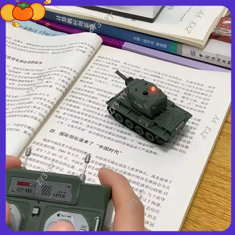 미니 원격 조종 탱크 시뮬레이션 오프로드 RC카 적외선 전투 충전식 창의적인 선물 남자친구용