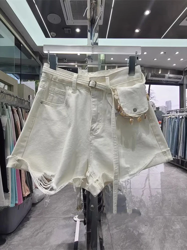 Ethnic style woven ribbon sequin splicing trimmed denim shorts summer 2025 trendy and stylish A-line wide leg hot pants