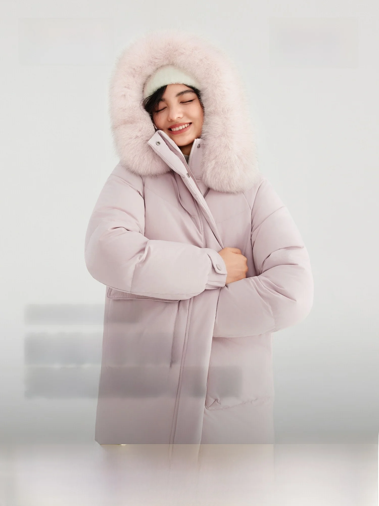 

Bosideng New Women's Fashion Casual Long Fur Collar down Jacket Warm Sweet Style Polyester Fabric Zipper Closure Long Sleeve