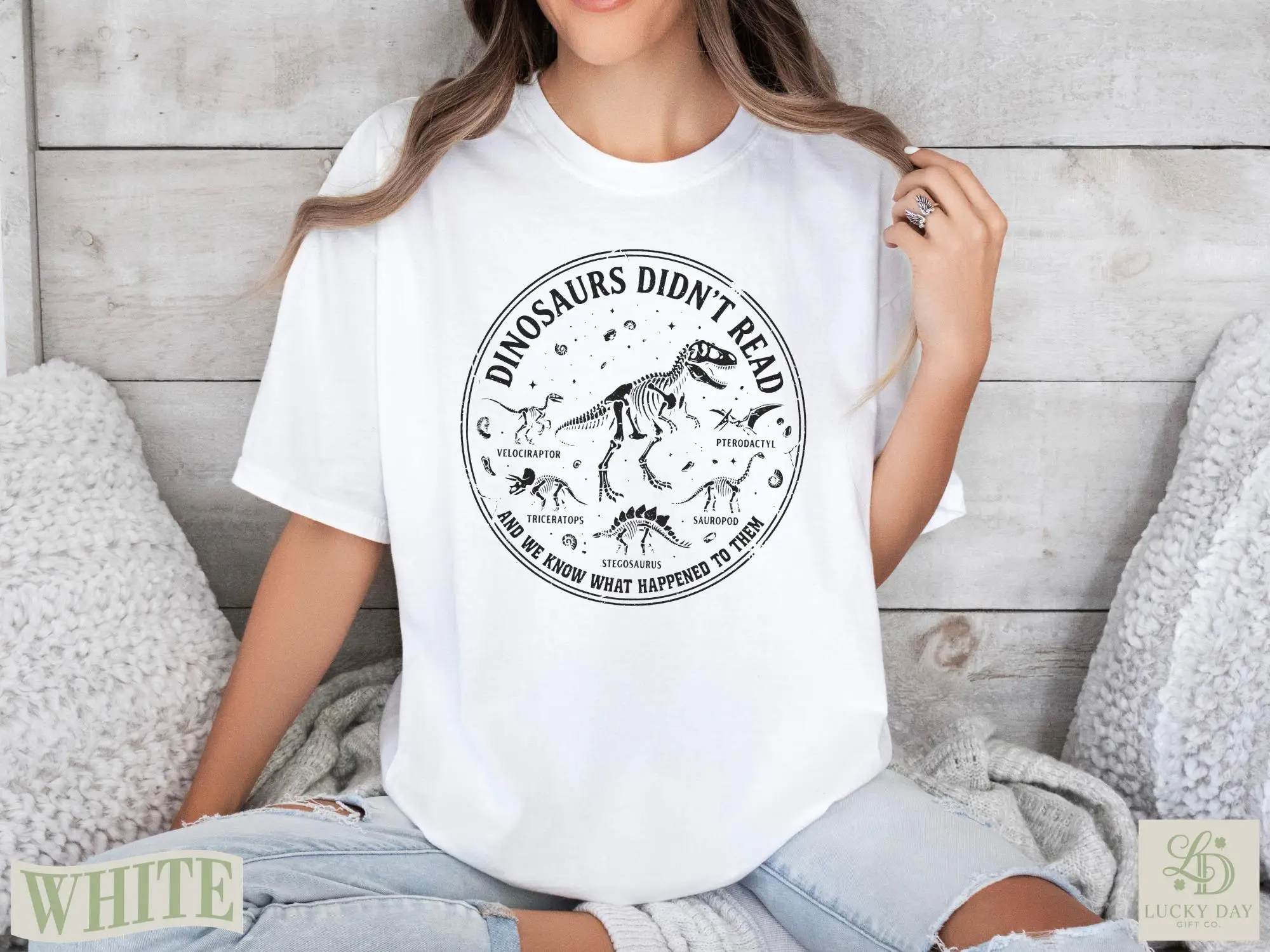 Dinosaurs Didn’t Read Funny Teacher Tee Shirt, Retro Book Lover Top, Whimsical Literacy Librarian Gift for Readers T-shirt
