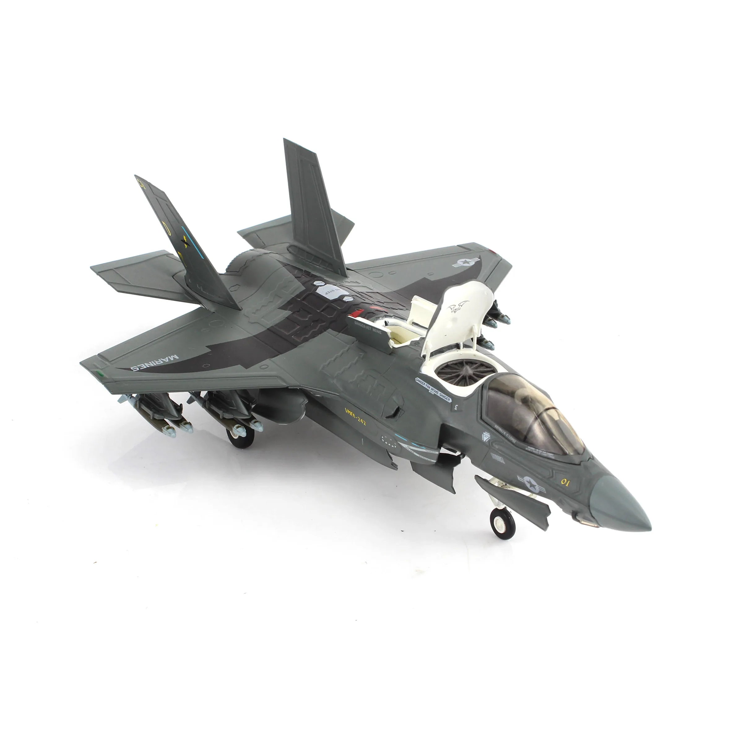 

HA4623 1/72 US F-35B stealth fighter model VMFA-242 squadron (fully mounted) Alloy finished product model