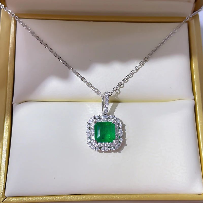 

2022 New S925 Silver Necklace Retro Emerald Pendant 7*7 Jewelry Girl Send Girlfriend 5A Zircon Factory Direct Sales