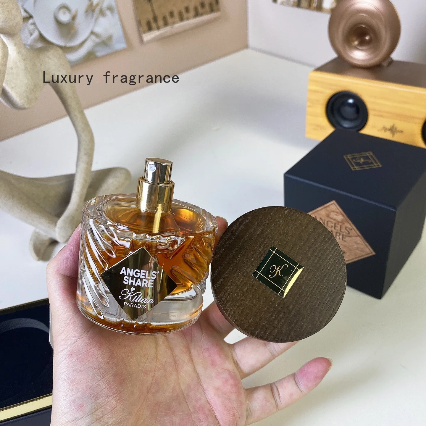 Trending Hot 50ml Angels' Share Paradis Unisex EDP - عطر خشبي غني دافئ |   عطر طويل الأمد وفاخر للأناقة