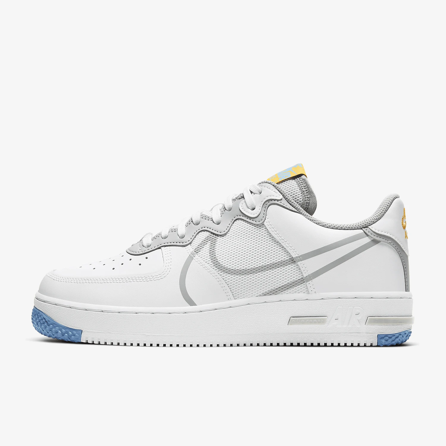 حذاء رياضي كاجوال للرجال من Nike AIR FORCE 1 REACT Air Force 1 CT1020-100