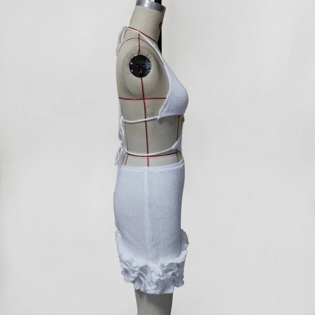 Sexy, ausgeschnittenes, gerüschtes, halterneckiges, gehäkeltes, gestricktes Tunika-Strandkleid, Strandkleid, Strandmode, Damenmode V8234 – Detail 7