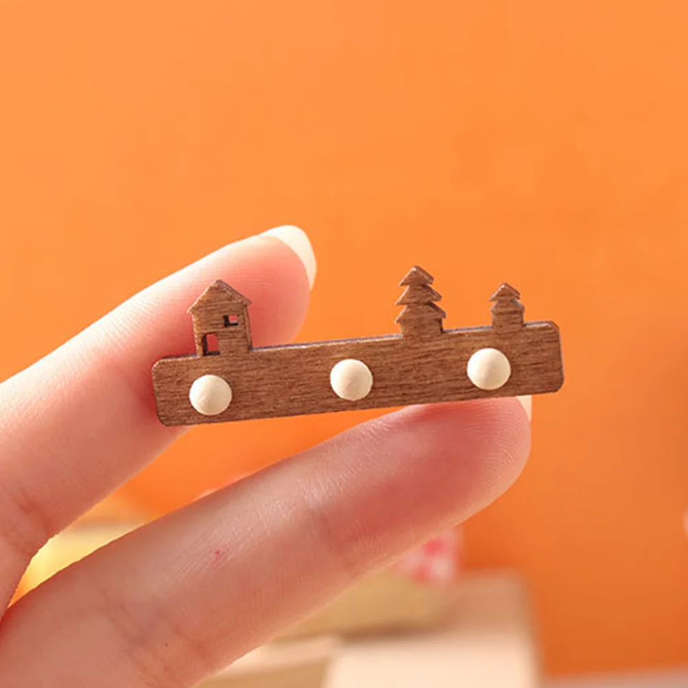 

2 Pcs Miniature House Accessories Wall Storage Hanging Hooks Tiny Hook Wood White Brown Simple Practical Furniture