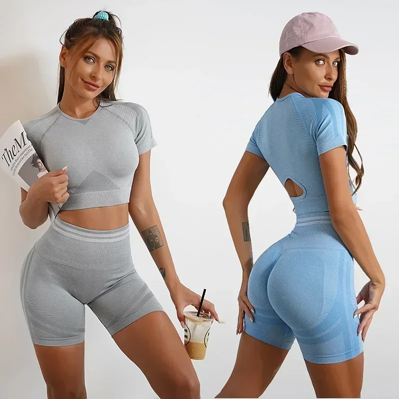 Seamless Yoga Sets Sports Fitness Peach Hip-lifting Shorts Beauty Back Short-Sleeved Suits Workout Gym Leggings Set for Women