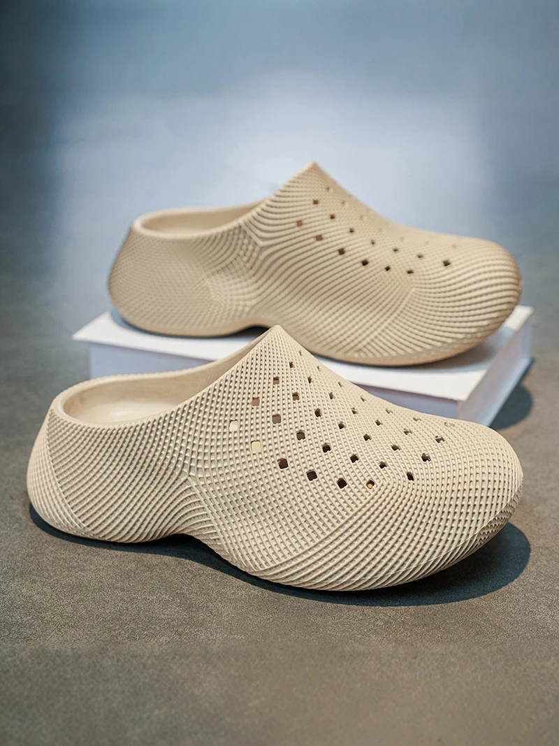 

Men's Summer Outdoor Sports Thick Bottom Anti-slip Wear-resistant Beach Soft Bottom Hole Hole Shoes Slip-On Casual EVA Material
