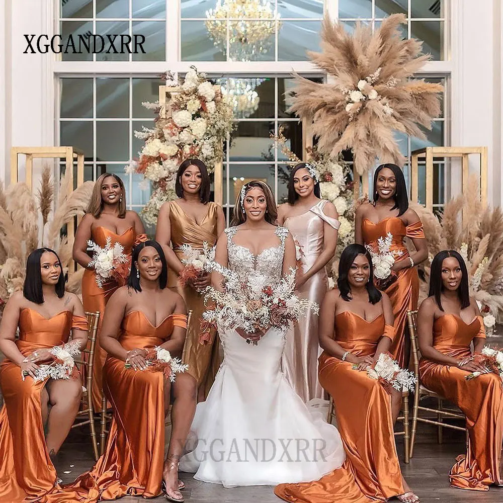 Maßgeschneiderte orangefarbene Brautjungfernkleider 2026, herzförmig, rückenfrei, Sweep-Zug, Satin, bodenlang, Partykleid für Damen, hohe Qualität