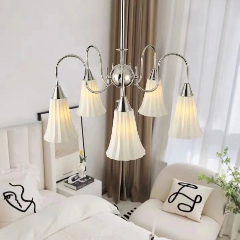 Vintage Simple Design Ceramic Living Room Flower Chandelier Bauhaus Restaurant French Cream Style Bedroom Study Pendent Lamp
