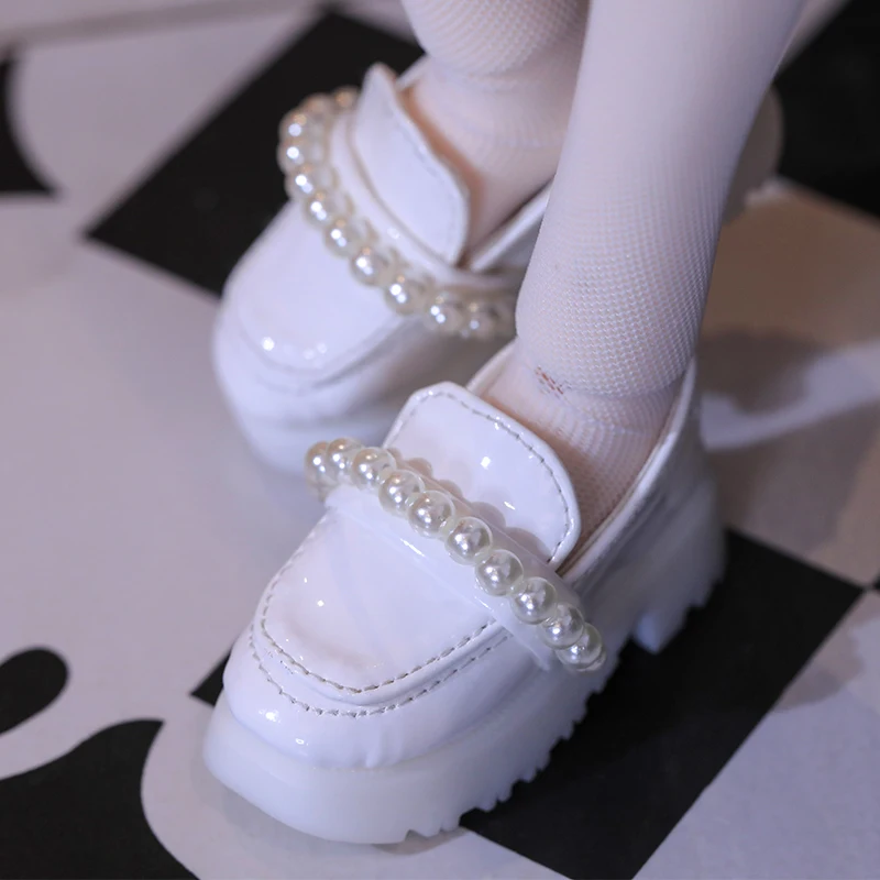 BJD Shoes 1/4 Poetry body About 7.0cm White Elegant and stylish pearl shoes Doll Accessories