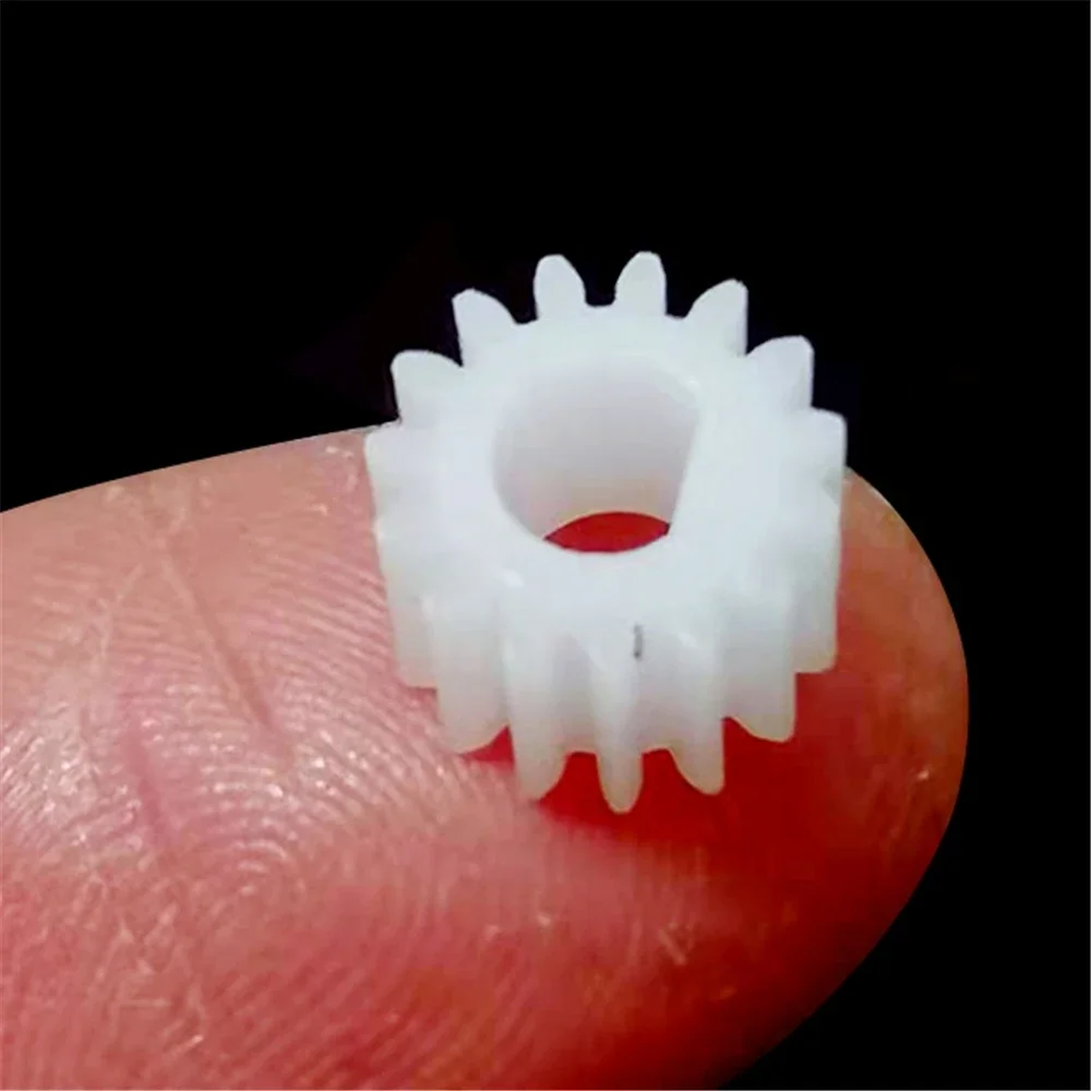 0.5M 12/15 Teeth D Hole 3/4mm Plastic Spindle Gear DIY Model N20 Motor