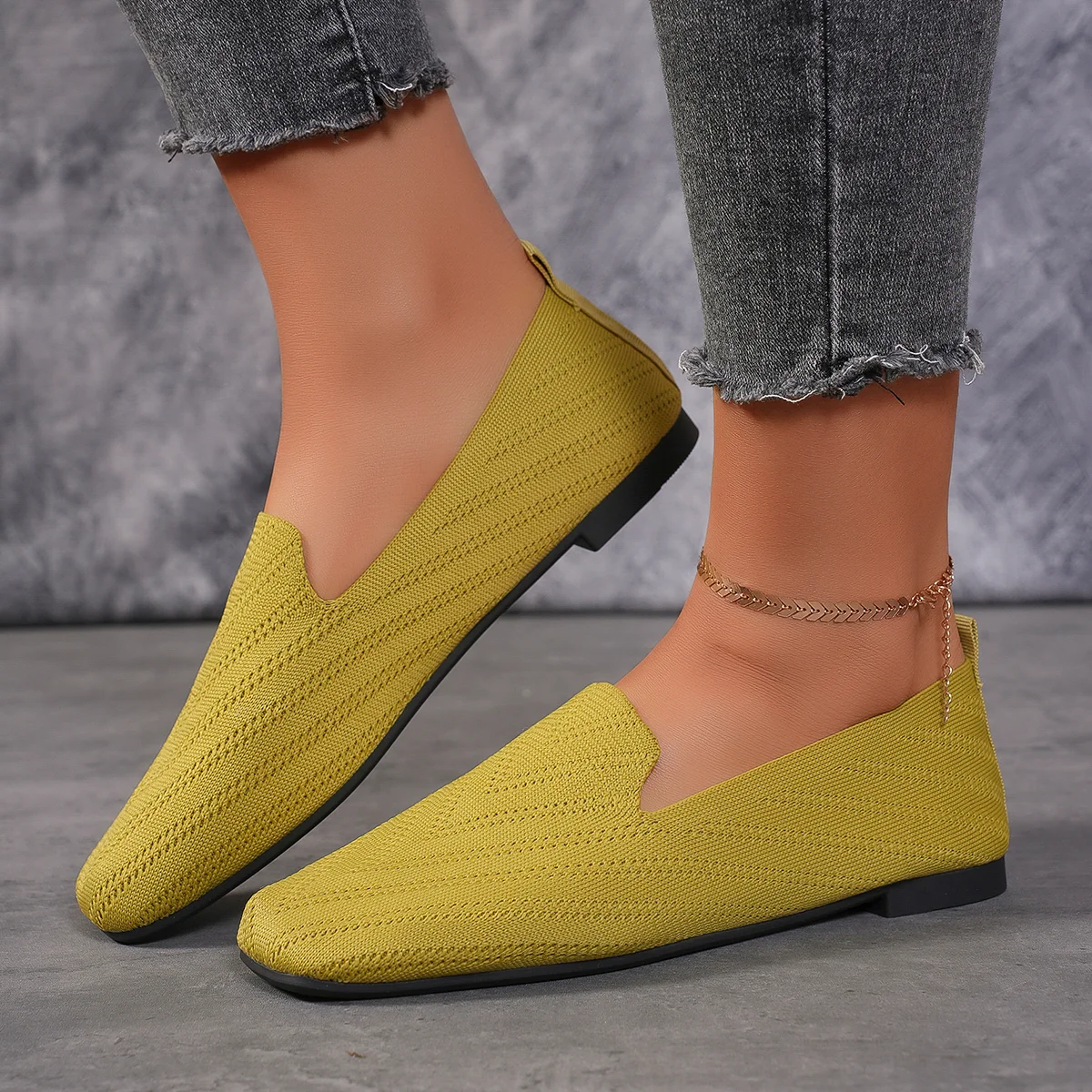 

Women Shallow Flats Shoes Breathable Mesh Lightweight Loafers Spring and Autumn Comfortable Casual Sneakers Hot Shoes for Women