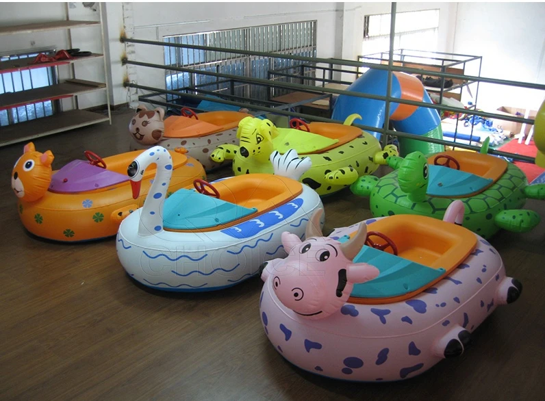 Commercial Portable Plastic Boat Inflatable Pool Game Bumper Boat with Battery Boat for Kids And Adults