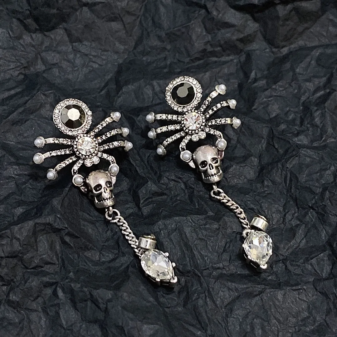 Vintage Skull Earrings Jewelry Bronze Ghost Hand Exaggerated Earrings Set Ring Necklace