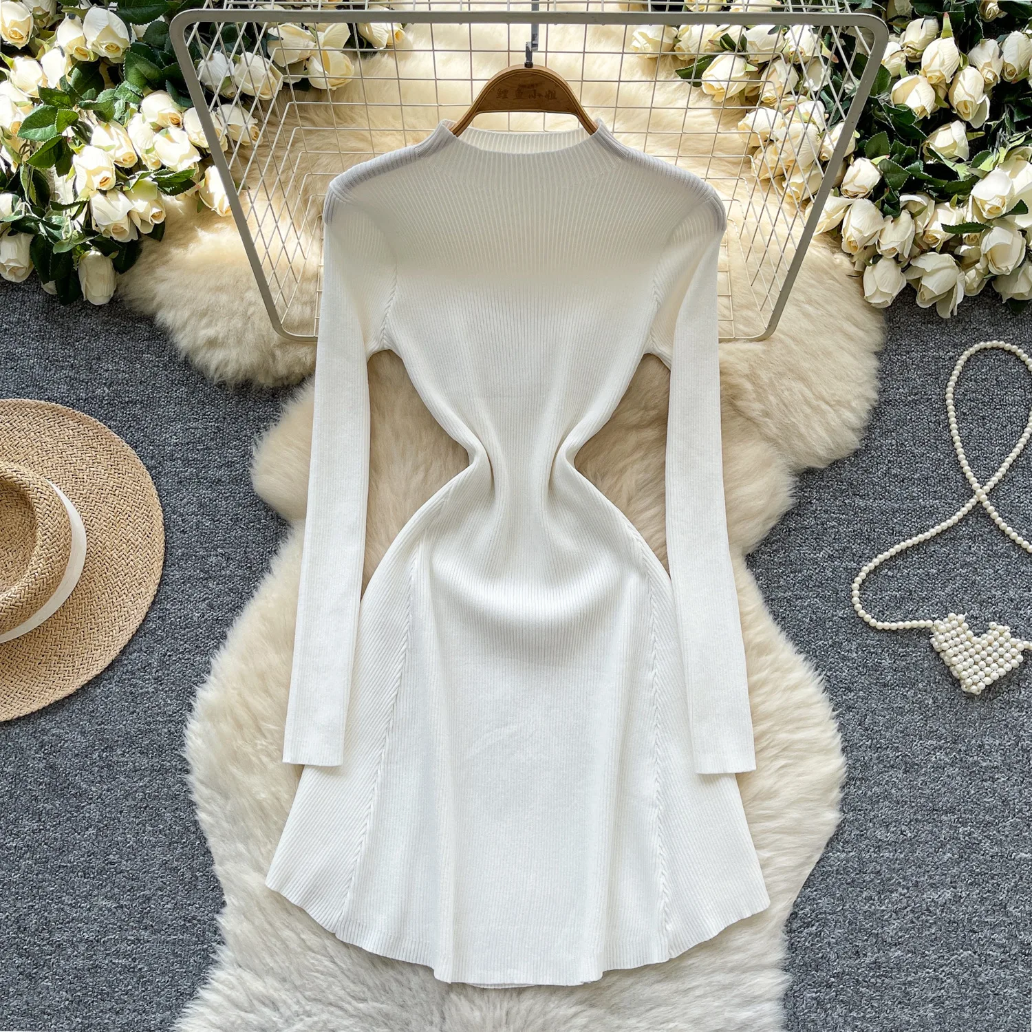 

Women Knitted Dresses Y2k Slim Dress Casual Long Sleeve Round Vestidos Above Knee Cinched Empire Waist Slight Strech 2025 Autumn