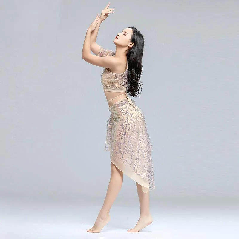 

Костюм для танца живота для женщин и взрослых, сексуальный тюлевой топ и юбка с блестками, костюм для выступлений, костюм для практики, летняя одежда