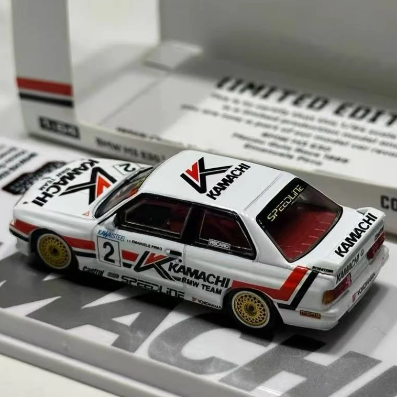 Tarmac Works 1:64 M3 E30 Macau Cup Metalowy Model Auta Wykonany Odlewniczo, Zabawka, Prezent