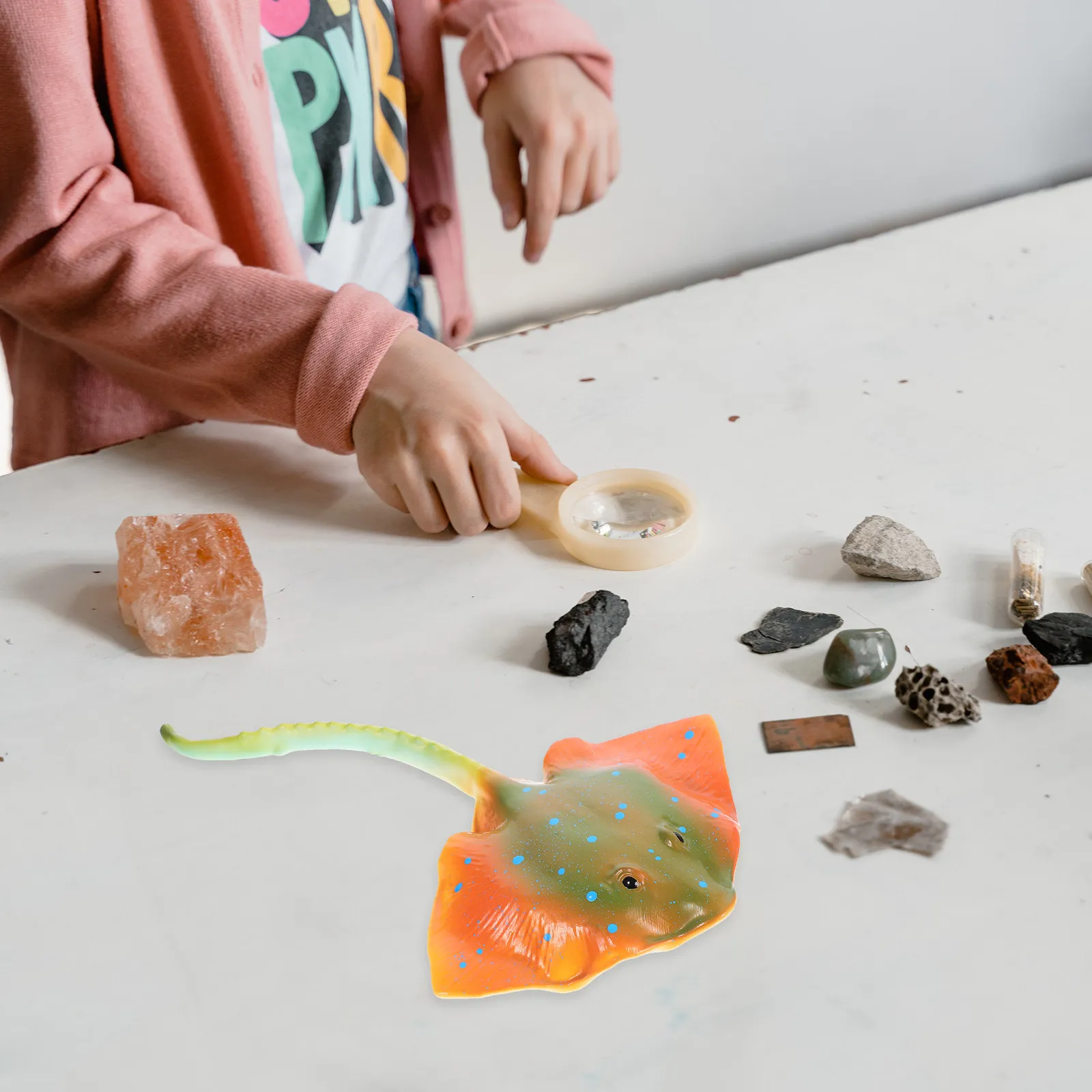 

Реалистичная имитация рыбы-сома, натуральная декоративная фигурка, искусственное морское животное, украшение для рабочего стола и сада, обучающий декор