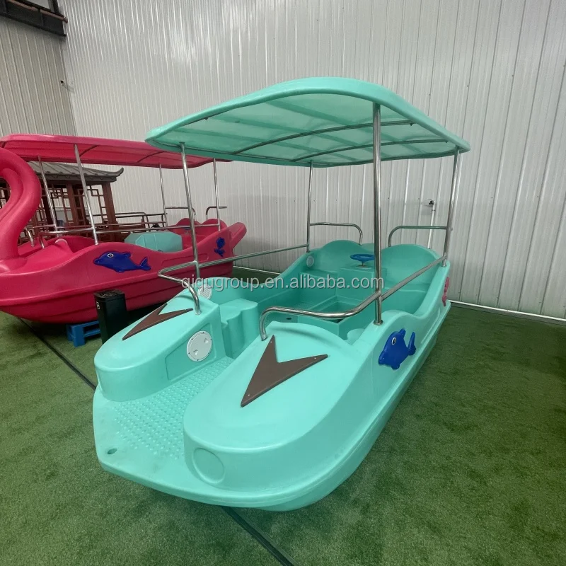 Commercial Arrow Pattern HDPE Durable Material 4 Person Water Pedal Boat