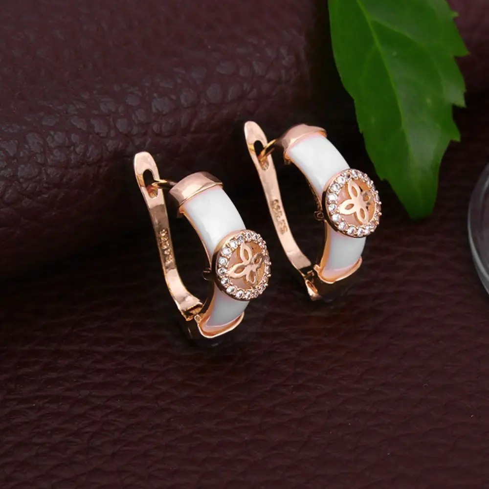 JH Fashion Jewelry White And Black Ceramic Stud Earring For Women Of Party New Brand Copper Accessories