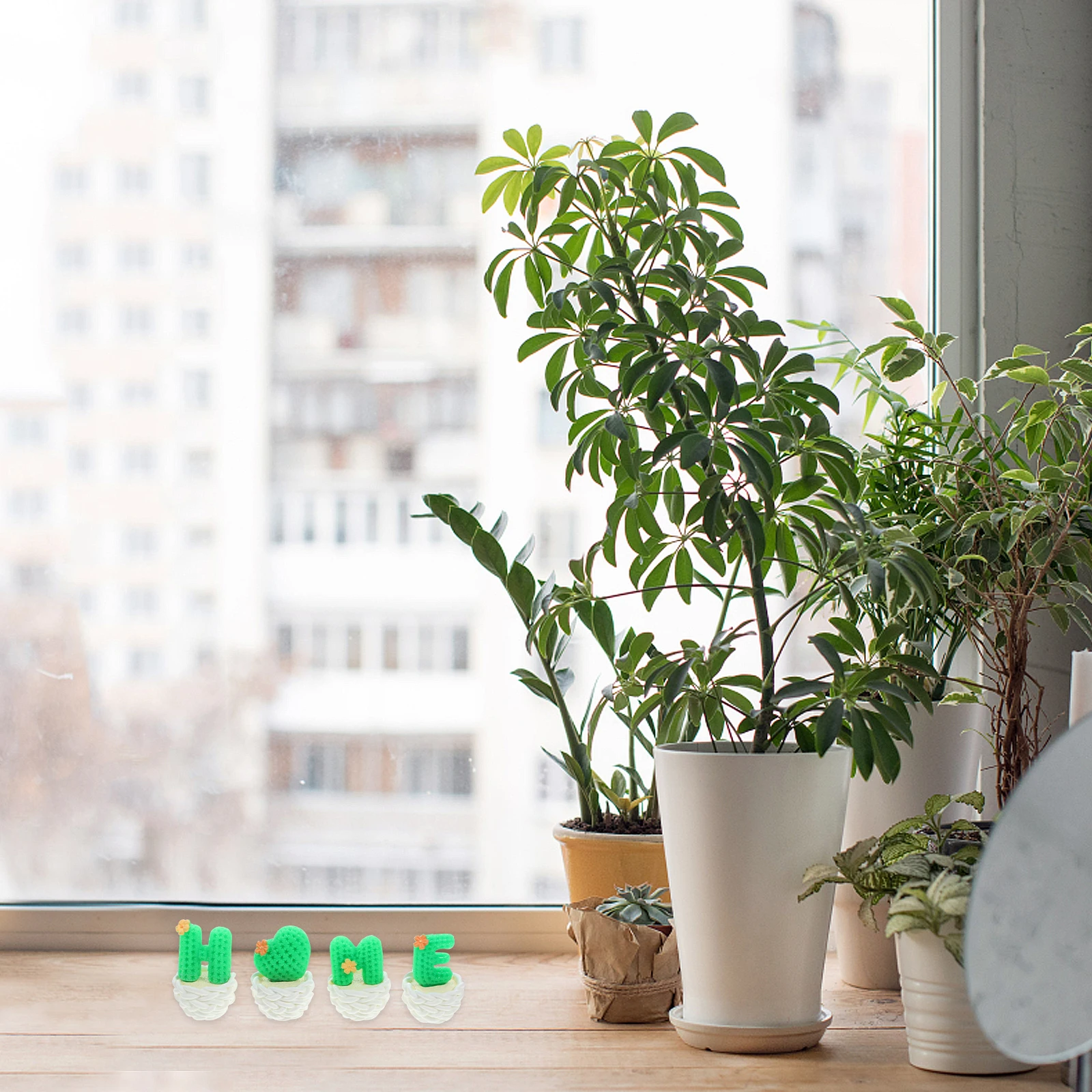 

4pcs Miniature Cactus Figurines Resin Succulents Plants Home Office Decoration Tiny Bonsai Gardening Sculpture