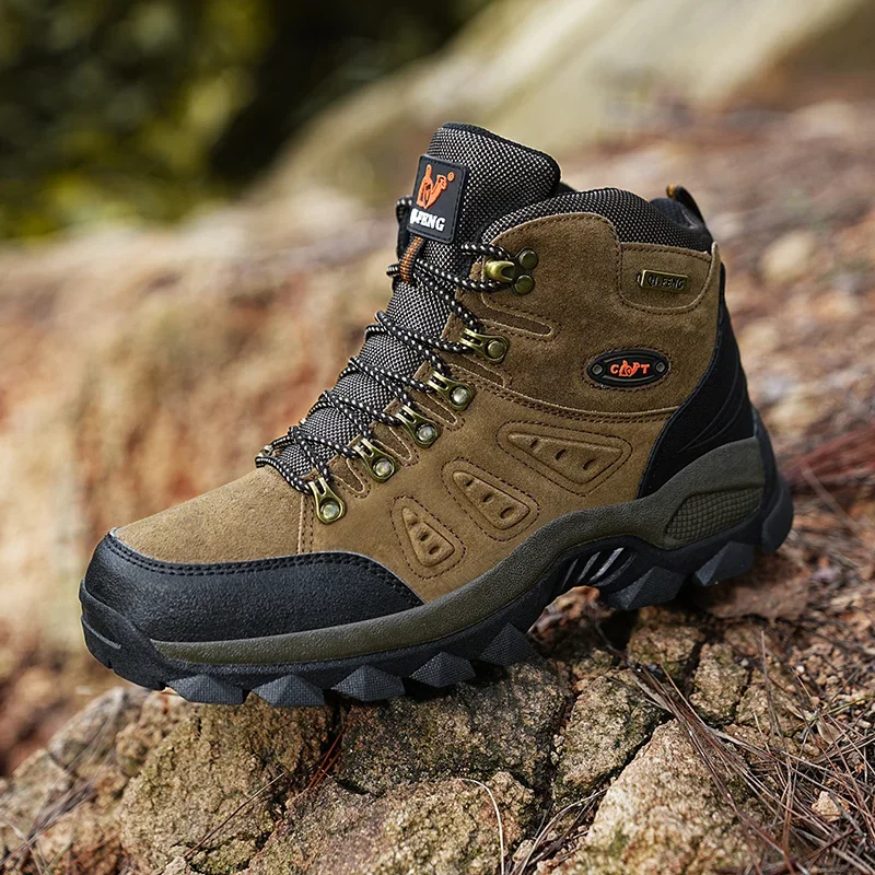 Men Climbing Shoes Autumn High Top Outdoor Non Slip Desert Boots Male Fashion Mountain Walking Cushioning Comfort Sneakers