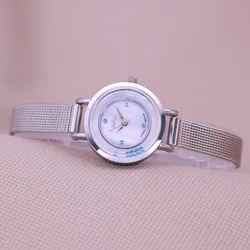 Julius Lady-Reloj de pulsera pequeño para mujer, caja de regalo de cumpleaños para niña, nácar, horas de moda, vestido, cadena de acero inoxidable, Escuela OL