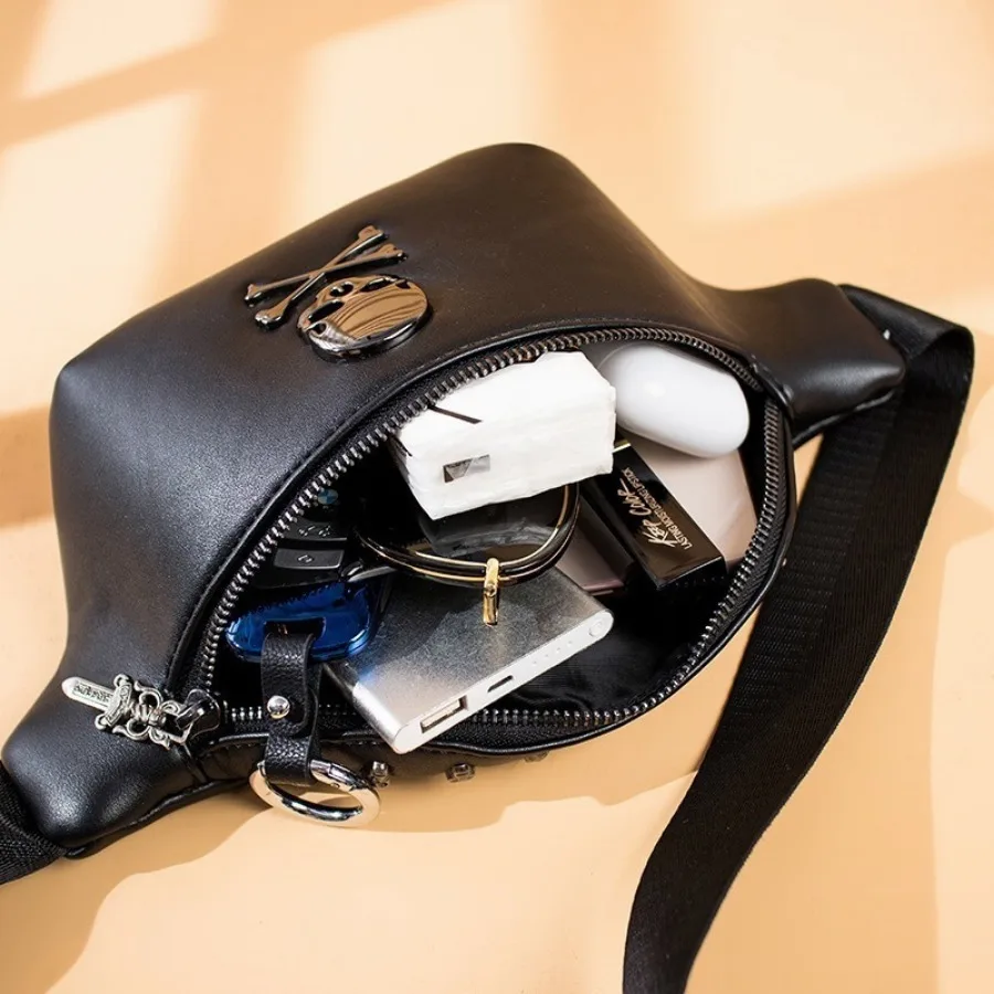 Portable Storage Bags Large Capacity Skull Leather Belt Bag Casual Waist Mobile Phone Bag Rivet Men's Crossbody Bag