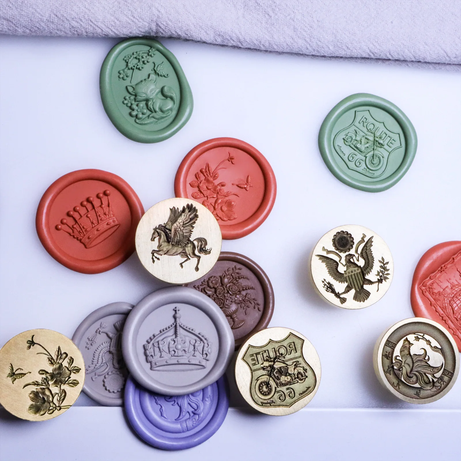 Embossed Crown Shape Frosted Multi-Layer Laser Engraving Fire Seal Stamp Diy Craft Toy Handbook Brass Stamp Head Envelope Seal