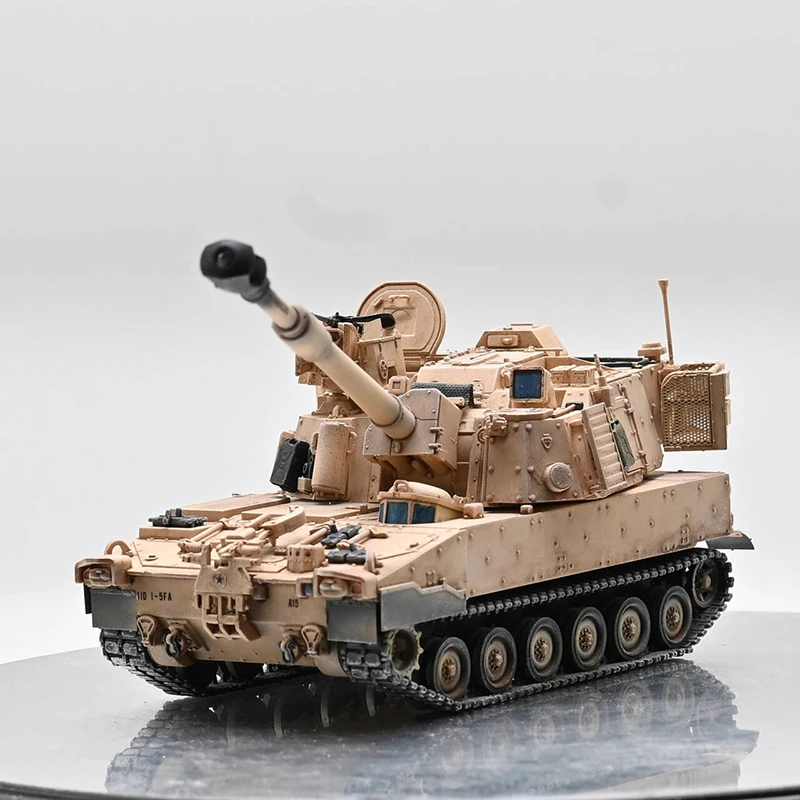 

AM 1:72 Scale Plastics S72025 M109A7 Tank Model Militarized Combat Track Type Classics Adult Gifts Souvenir Static Display