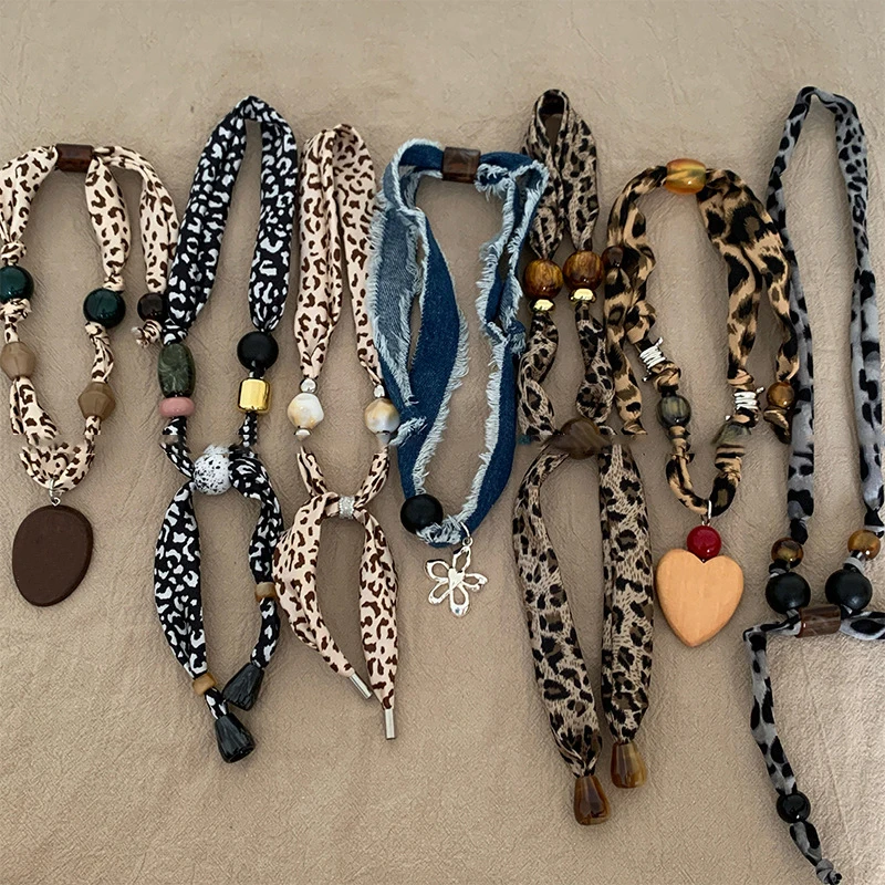 7 Styles Leopard Print Scarf Heart Flower Pendant Necklaces Women's Retro Wooden Bead Sweater Chain Imitation Pearl Necklace K1