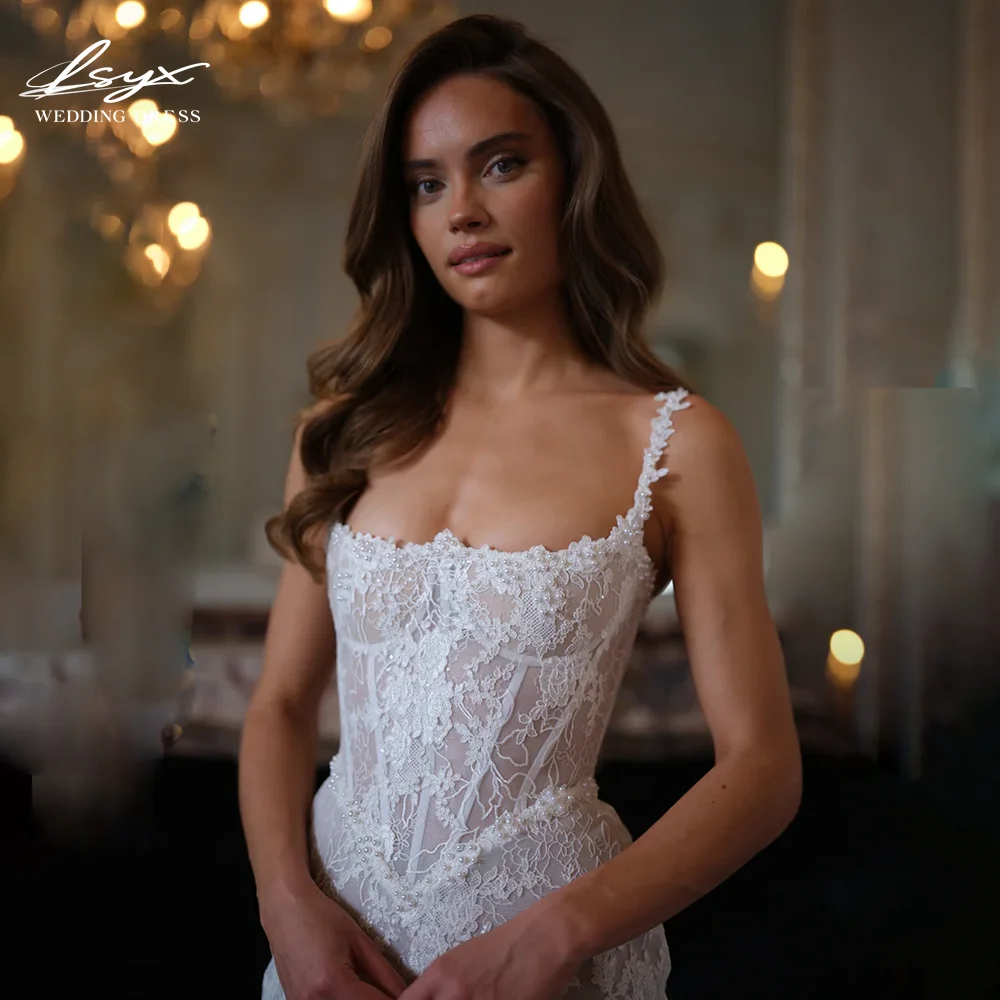 LSYX Suknia ślubna na zamówienie, bez ramiączek, na ramiączkach spaghetti, bez rękawów, z odkrytymi plecami, krótka, koronkowa, prosta suknia ślubna Vestido De Novia 2025