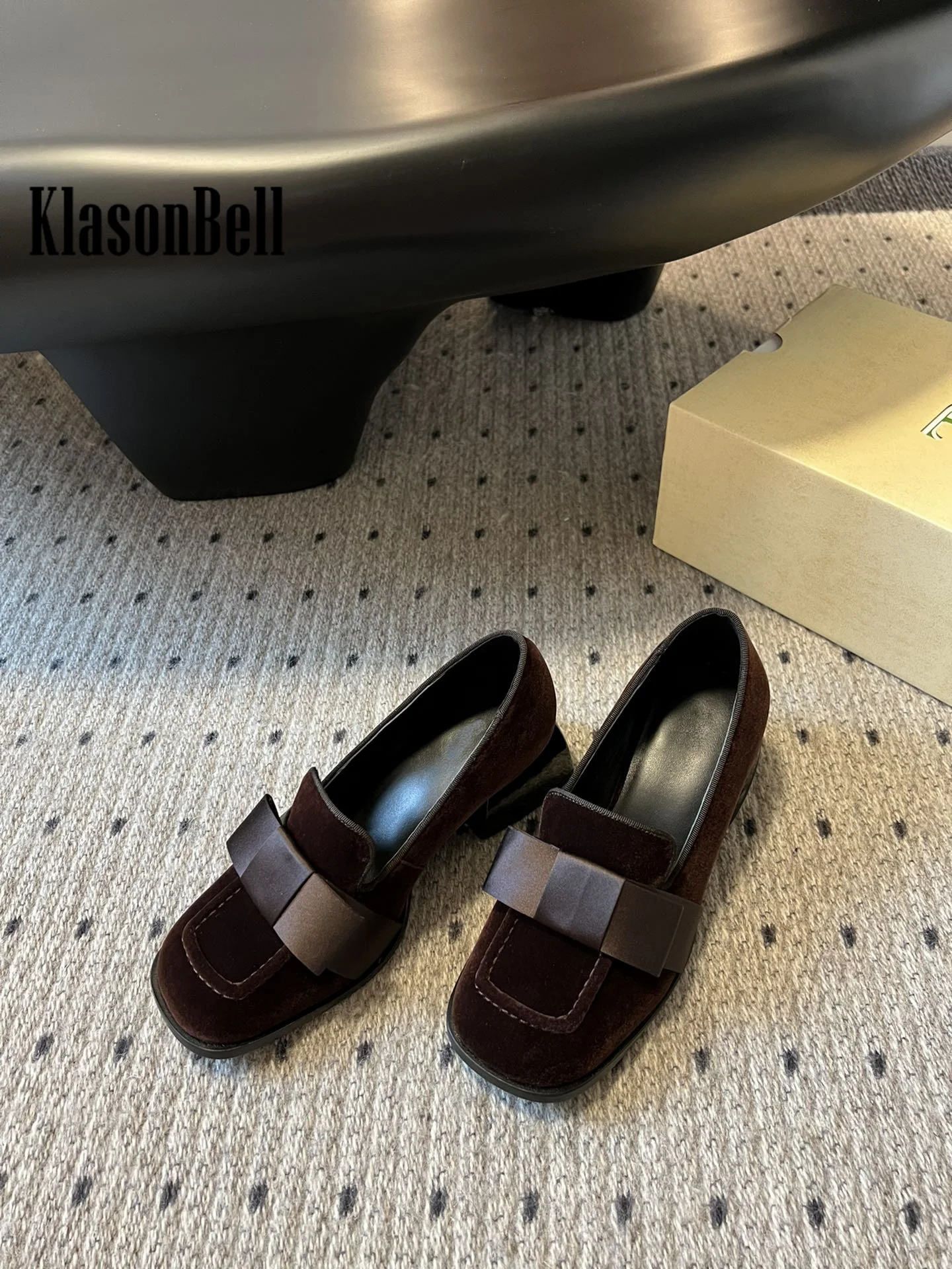 9.16 KlasonBell Autumn New Classic Bowknot Decoration Loafers Women\'s Shoes Cow Suede Square Toe Thick Heel Pumps