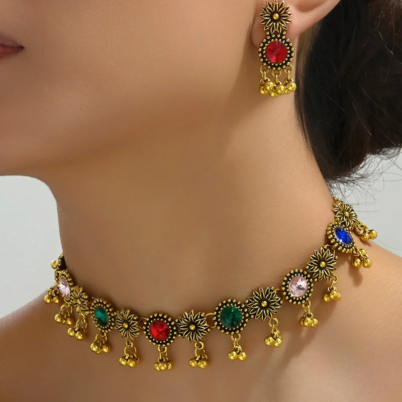 Vintage Crystal Flower Chunky Necklace Earrings For Women Vintage Metal Ball Beads Decoration Jewelry Set