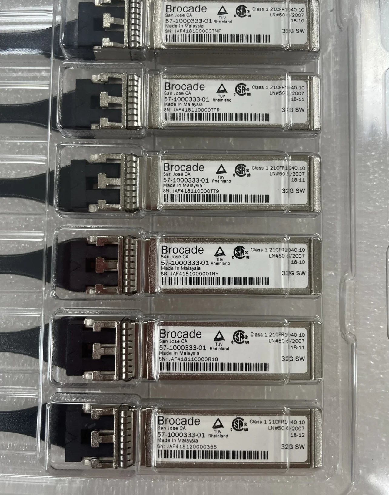 

57-1000333-01 Brocade 32GB FC SFP+ SW 850nm Multimode Optical Module