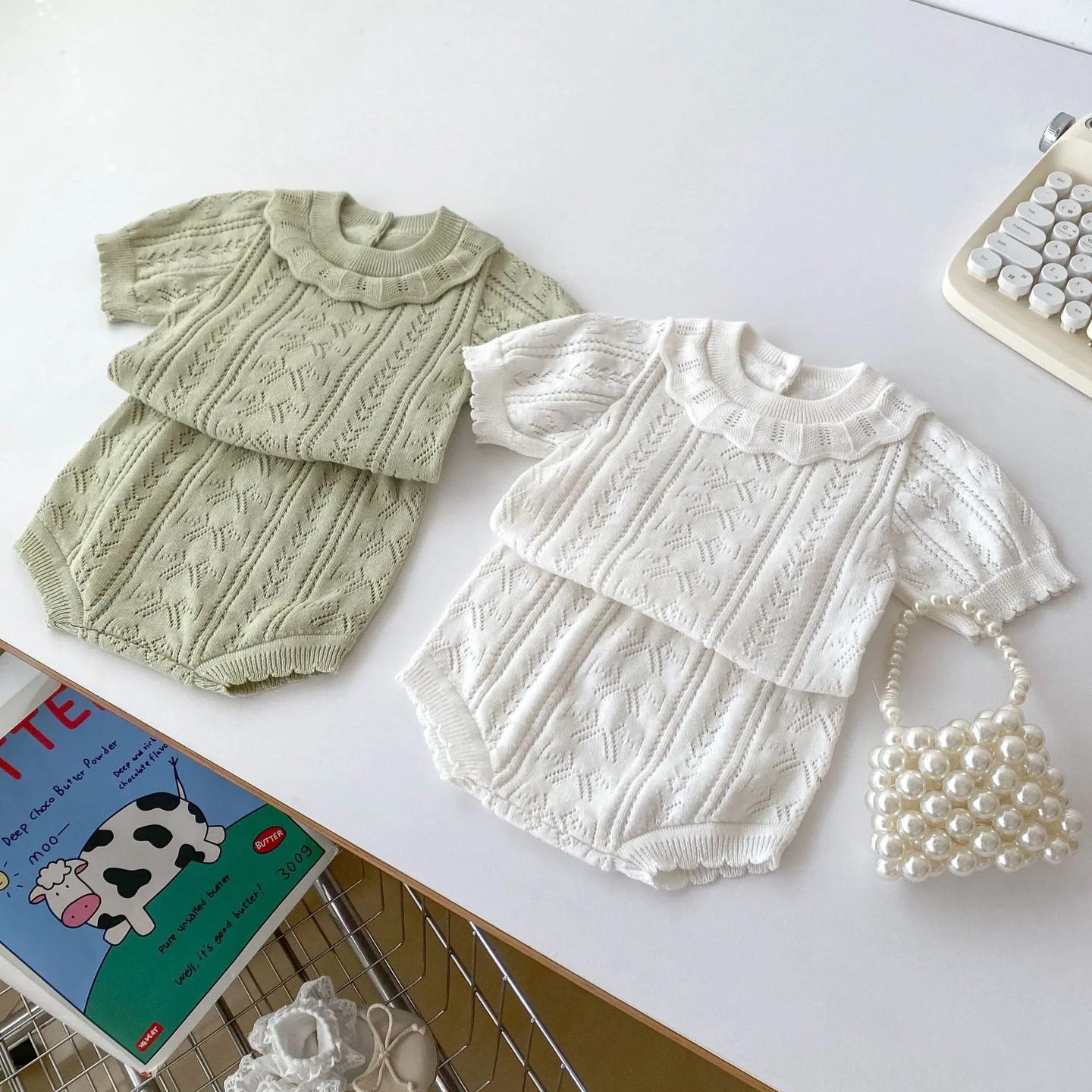 Babys Sets New Baby Summer Baby Versatile Hollowing Out Knitting Short Sleeved Shorts Two Pieces Girls Simple Fashion 2024