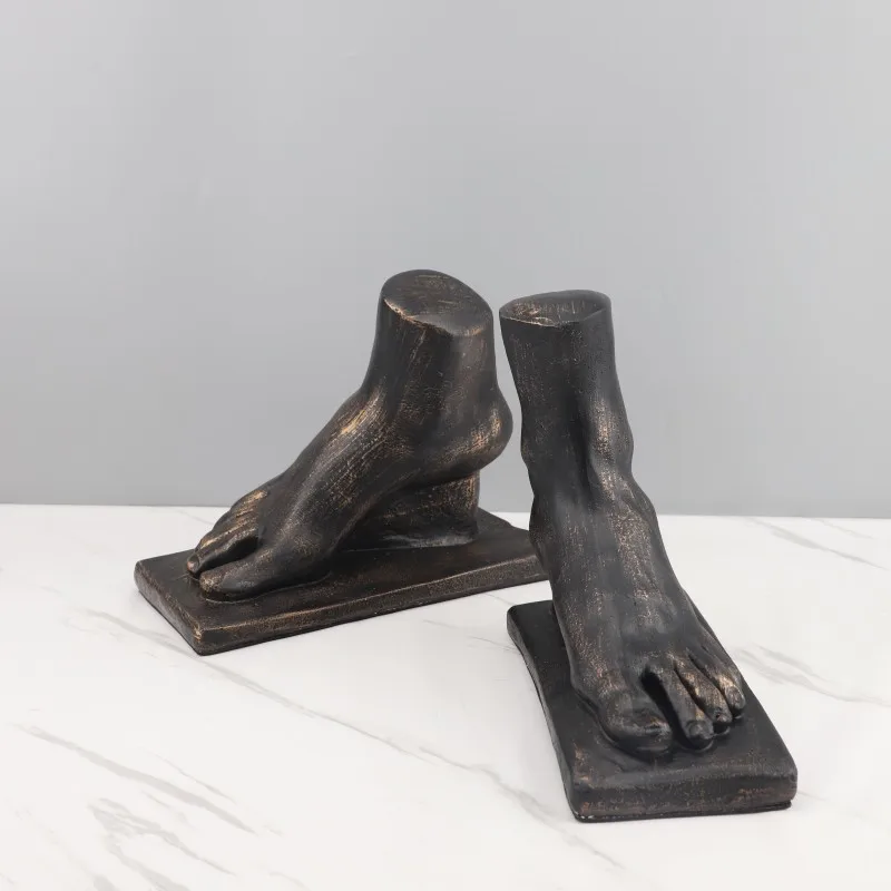 

Resin Crafts Abstract Art Figure Sculpture Simulated Feet Golden Foot Ornaments Home Decoration Accessories