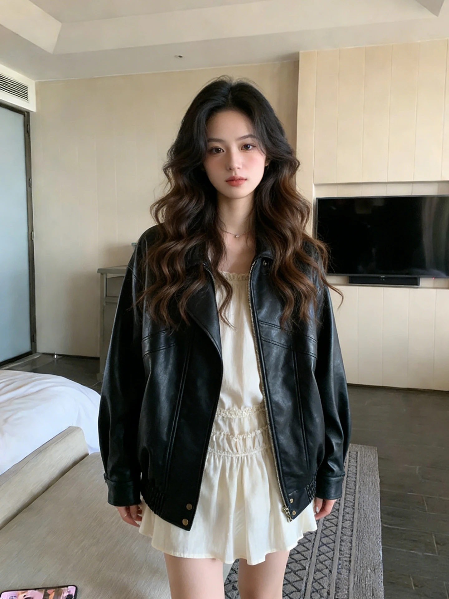 Jaqueta Feminina de Couro PU Preta Estilo Americano, Nova Coleção Primavera, Design Moderno, Casaco Curto para o Dia a Dia, Caimento Solto