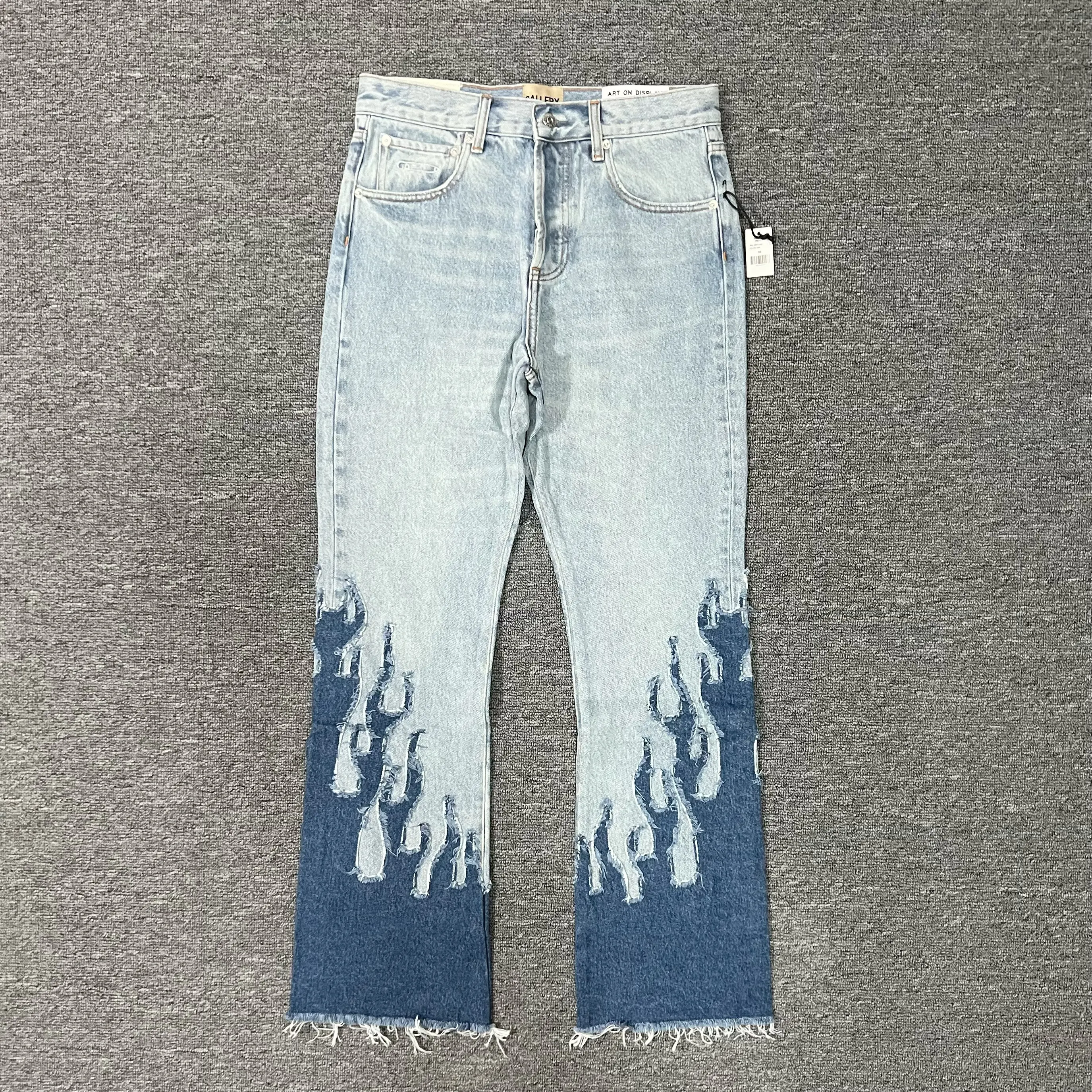 

Джинсы LA BLVD American Sle Flame, пэчворк, с эффектом потертости, микро-клеш, молодежные, модные, из износостойкого тонкого денима, средняя посадка, на молнии