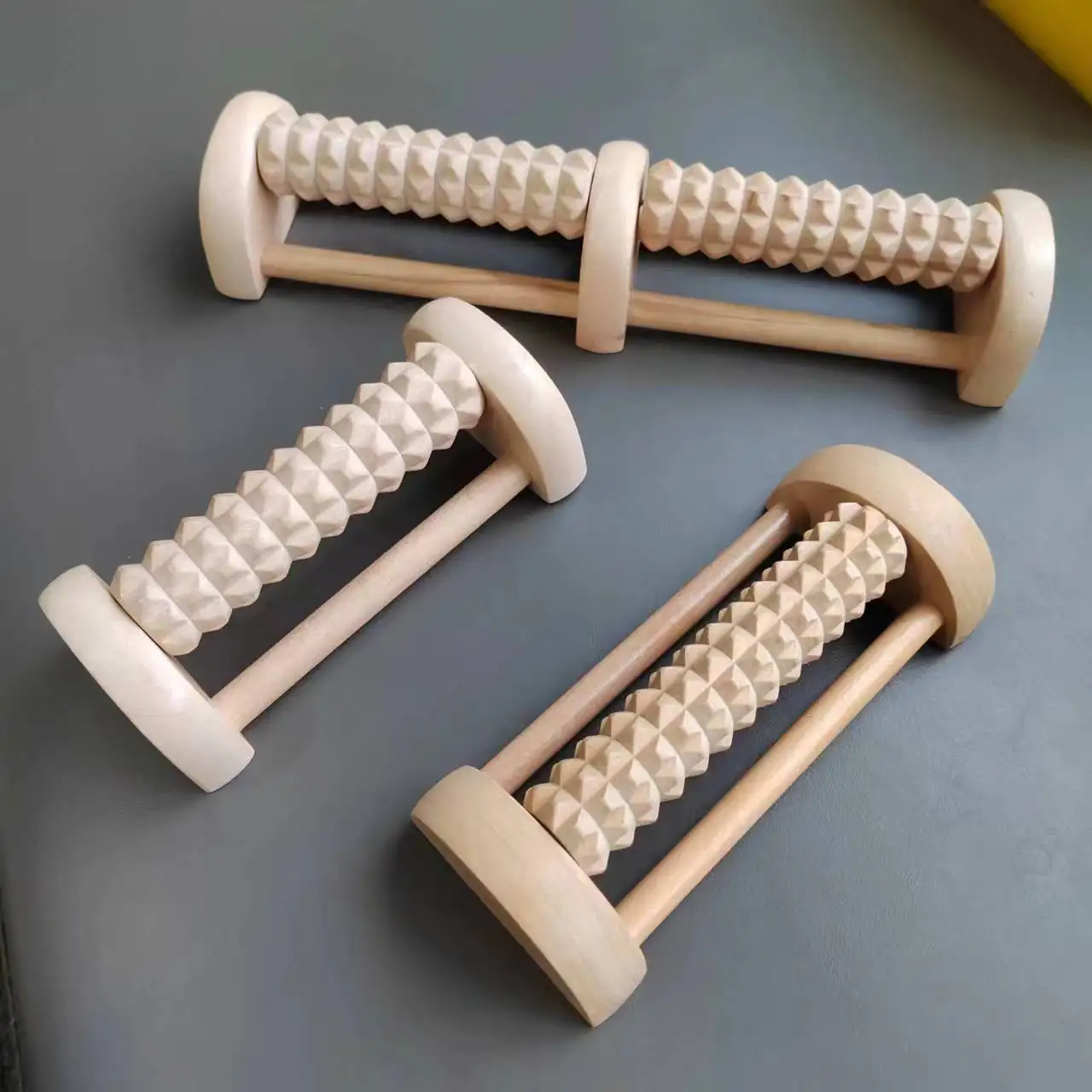 Fußsohlenmassagegerät, Holzrolle, Typ Massivholz, Fuß- und Beinmassagegerät, Akupunkturpunktball für Plantarfasziitis, Reisetyp für Fuß