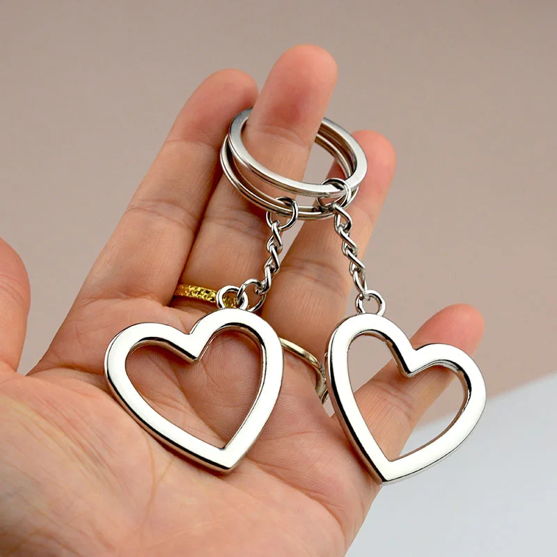 New Women Personality heart hollow key chains men fashion Car Key Ring for party gift Jewelry Wholesale