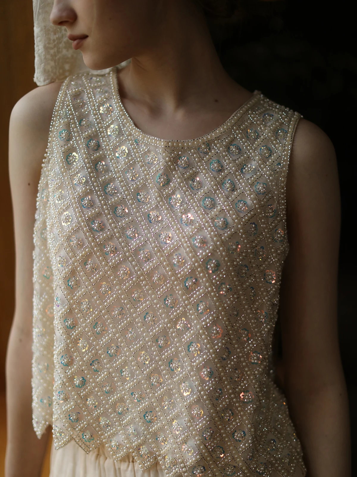 101-109cmBust Summer Tanks Tops Women French Elegant Loose Luxury Beadings Sparkling Sequins Tanks Korean Fashion All Match Tops