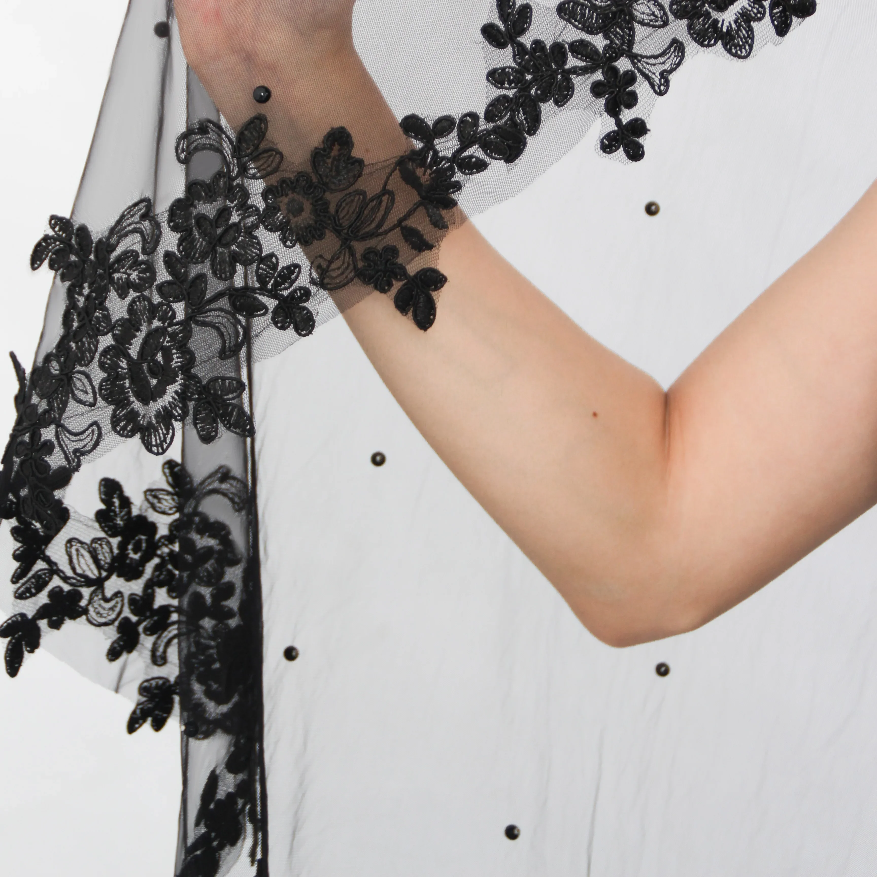 Cathedral Bridal Wedding Veil Lace Trimmed Black White Ivory Multiple Sizes Accessory for Bridal Dress G82