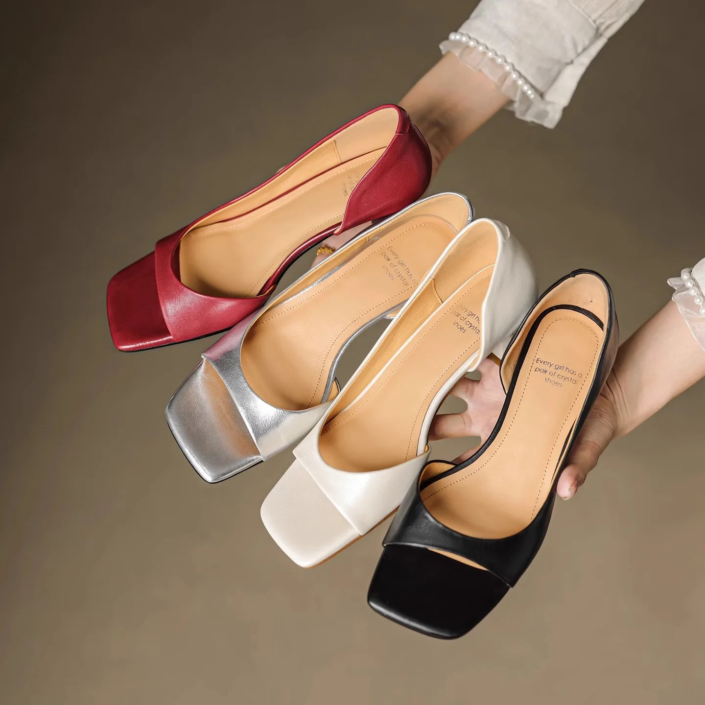 Minimally Designed Open Toed High-heeled Sandals for Women with A Single Strap and Side Clearance, Fashionable Slim Heels