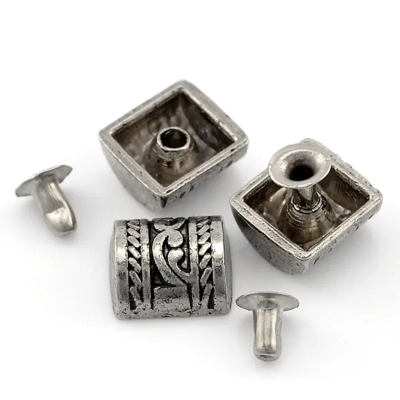 

30Sets Silver Tone Metal Pattern Carved Spike Garment Rivet Studs Spots Fit Sewing Bags Clothes Shoes 11x10mm( 3/8"x 3/8")