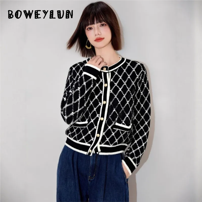 

BOWEYLUN Black and White Checkered Sweater Jacket Women's Spring and Autumn Loose and Soft Knitted Cardigan
